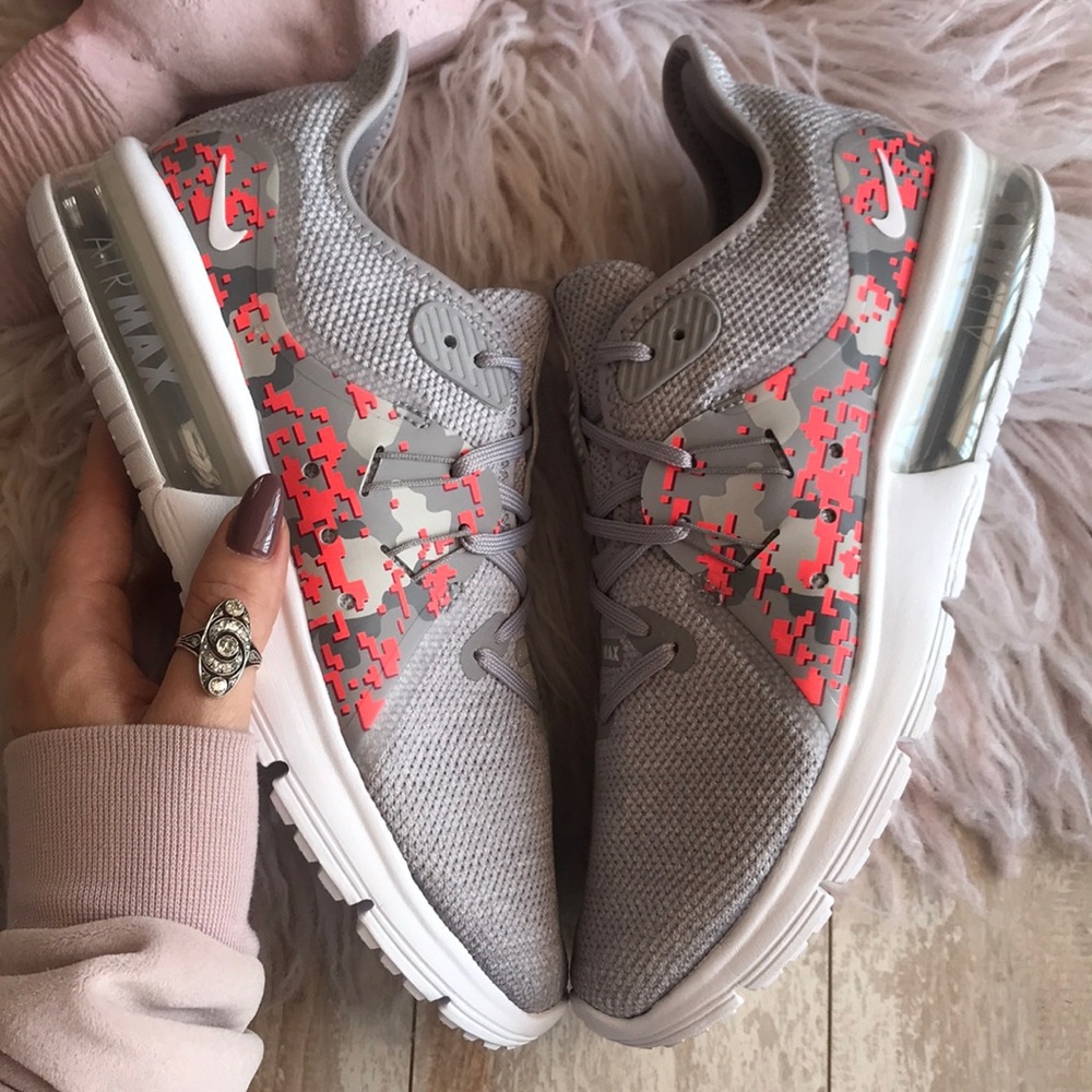 NWT Nike Air Max sequent Rare - Picture 2 of 7